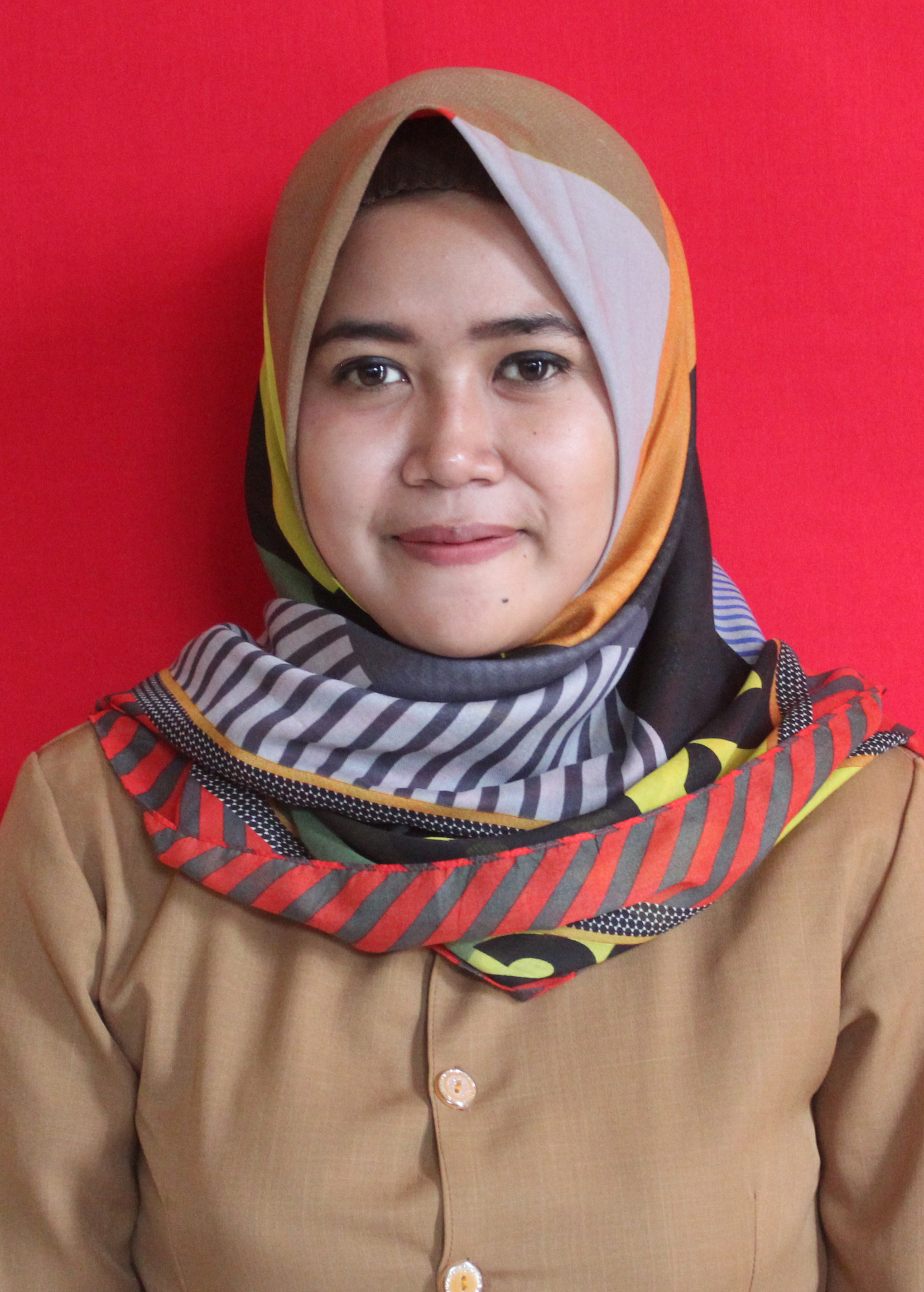 Lilis Apriyani, S.Pd